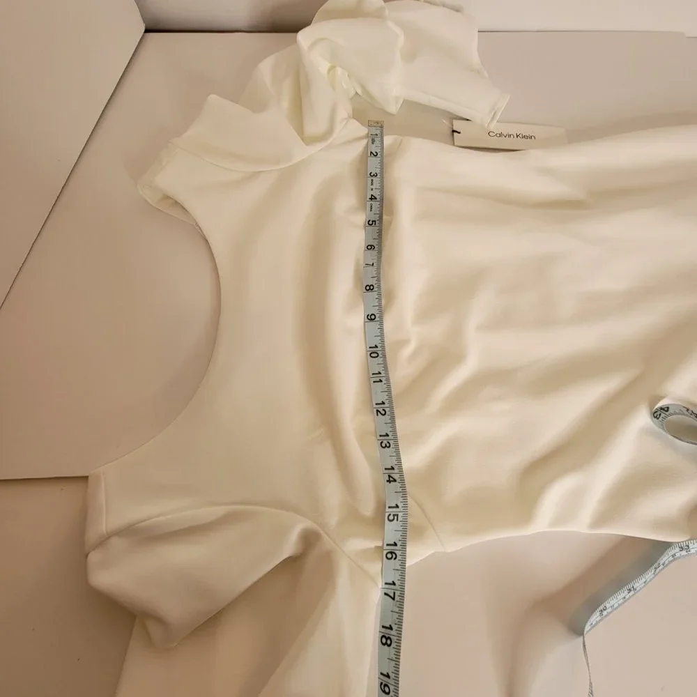 Calvin Klein Bell & Bubble Sleeve Fitted Sheath Dress Size 4 Wht Deep V-Back NWT - Picture 5 of 12